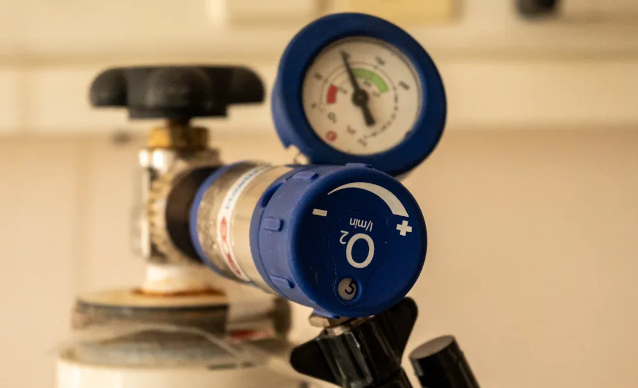 How to Adjust a Water Pressure Regulator?
